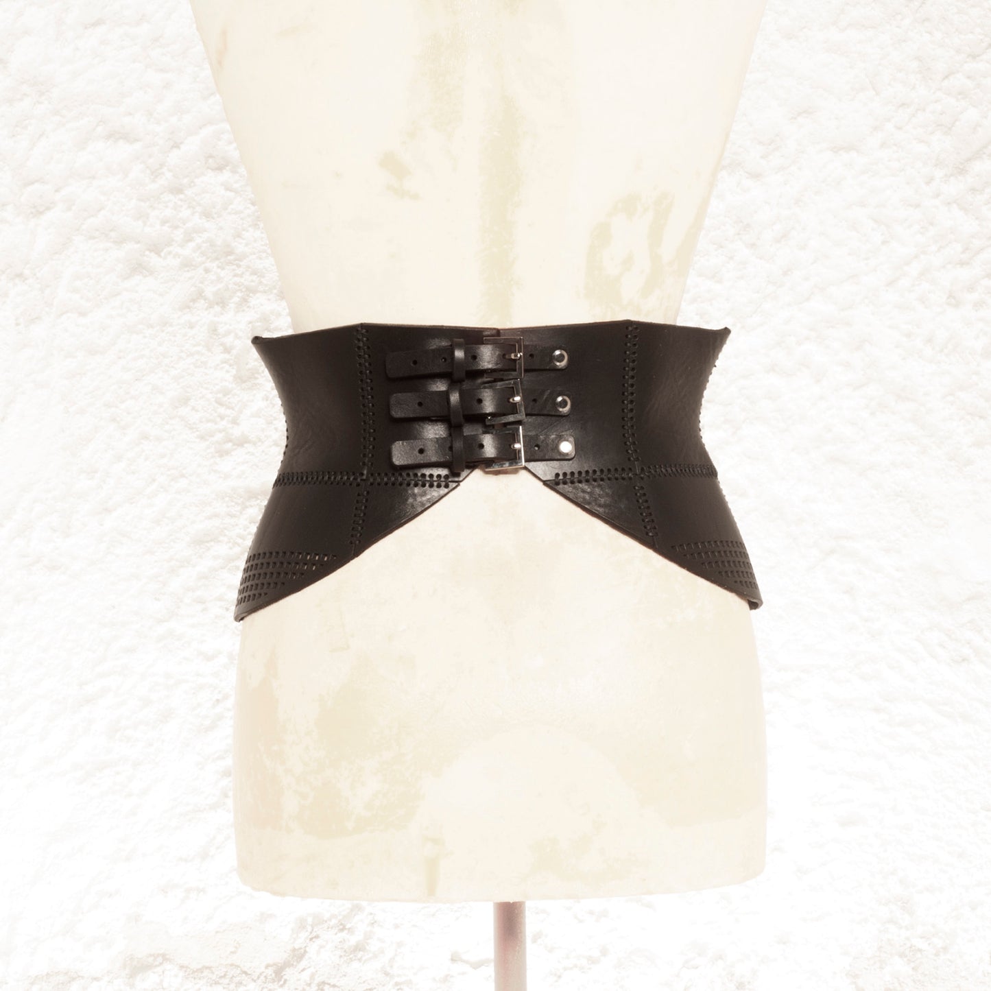 0770 Arrow leather corset belt