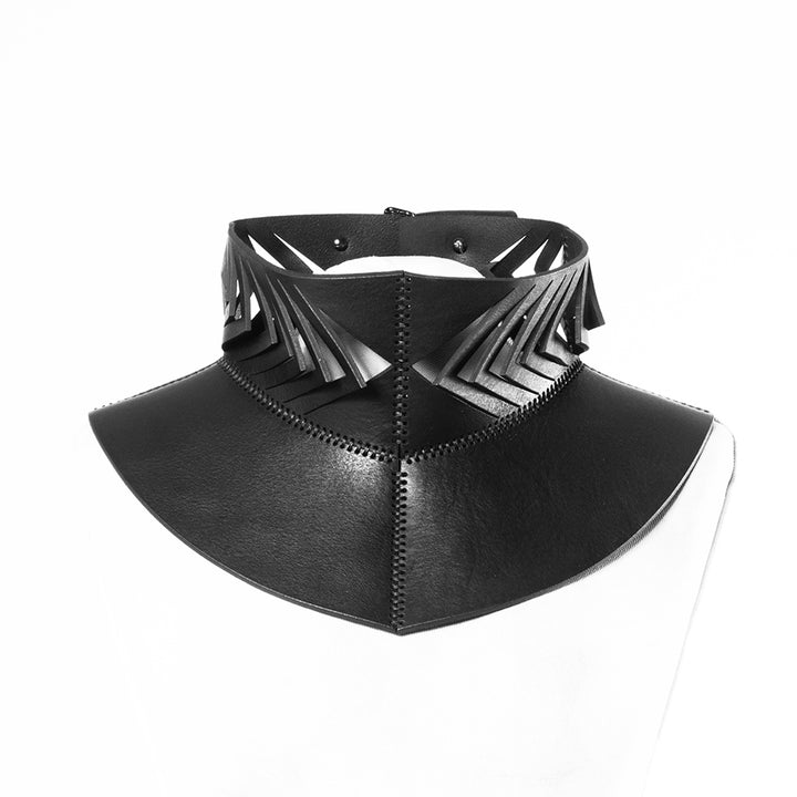 0770 Beetle leather neckpiece